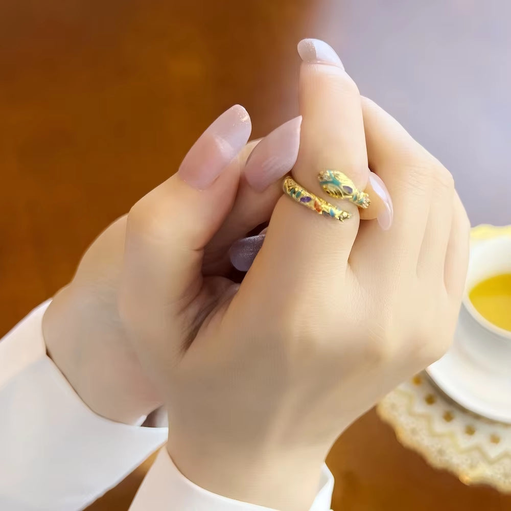 Golden Magical Snake Ring Europe Fashion Classic Jewerly for Women Gift in 925 Sterling Silver